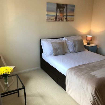 Gunwharf Quays Holiday Homes 朴次茅斯 外观 照片