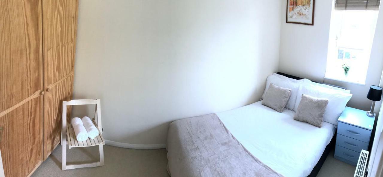 Gunwharf Quays Holiday Homes 朴次茅斯 外观 照片