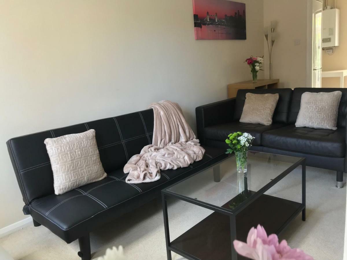 Gunwharf Quays Holiday Homes 朴次茅斯 外观 照片